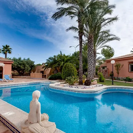 Esclusivo Con Piscina E Giardino Torrevieja